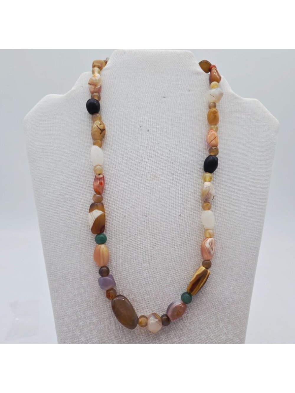 Natural Polished Gemstone Beaded Necklace With Barrel Clasp 22"